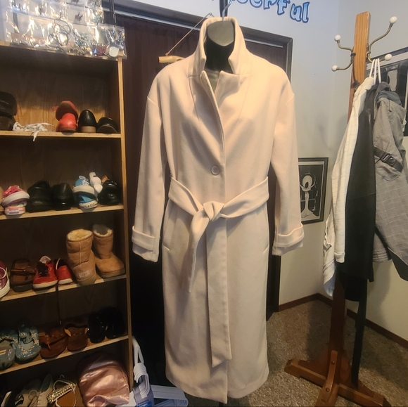 Dynamite Elegant Cream Trench Coat - Picture 3 of 17